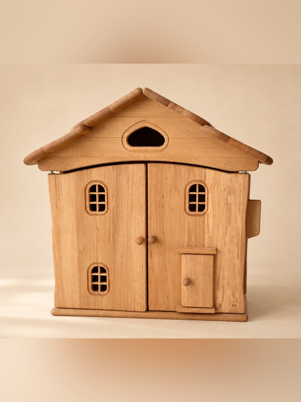Drewart Dollhouse, Large Natural Roof and Doors - Picture 11 of 15